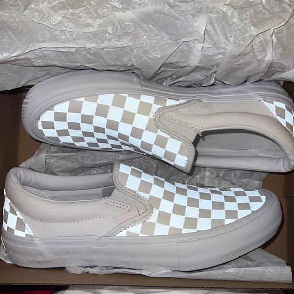 Slip-on pro (Reflective Chkbrd)Wht - Picture 1 of 2